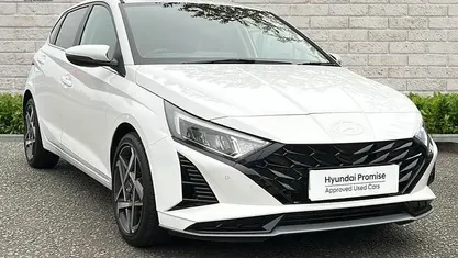 Used Hyundai i20 Premium 101 HP (74 kW) 2025 Hatchback