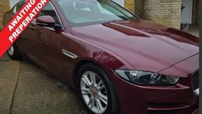 Used Jaguar XE Prestige 200 HP (147 kW) 2016 Sedan