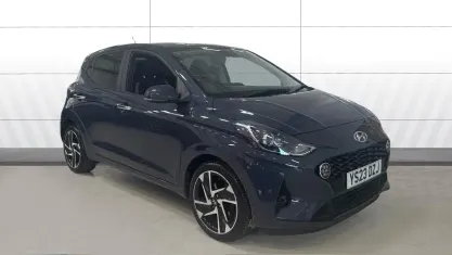Used Hyundai i10 Premium 84 HP (61 kW) 2023 Grey Hatchback
