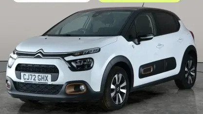Used Citroën C3 PureTech 83 HP (61 kW) 2023 White Hatchback