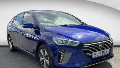 Used Hyundai Ioniq Premium SE 141 HP (103 kW) 2019 Blue Hatchback