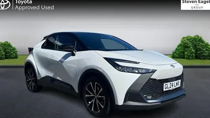 Used Toyota C-HR Design 140 HP (102 kW) 2026 SUV