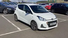 White Used 2020 Hyundai i10 Hatchback | £8,600 (Fair price)
