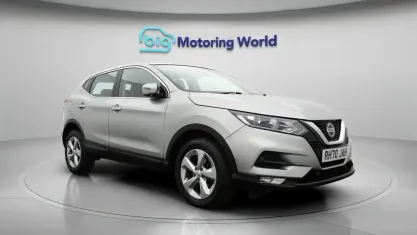 Gebraucht Nissan Qashqai Acenta Premium 160 PS (117 kW) 2020 Silber SUV