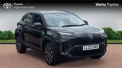Black Used 2022 Toyota Yaris Cross Design SUV | £18,699 (Fair price)