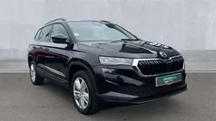 Black Used 2024 Skoda Karoq SE Drive SUV | £22,450 (Fair price)