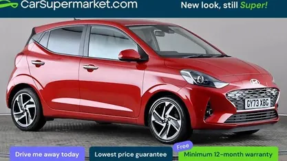 Used Hyundai i10 Premium 84 HP (61 kW) 2023 Red Hatchback