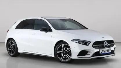 Used Mercedes A180 Executive 136 HP (100 kW) 2022 White Hatchback