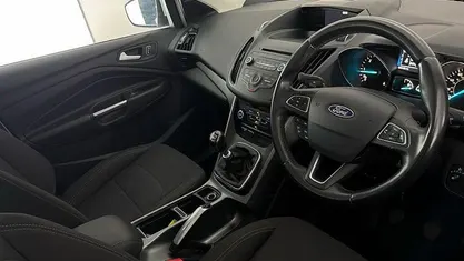 Used Ford Kuga Zetec 120 HP (88 kW) 2019 SUV