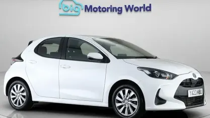 Used Toyota Yaris 116 HP (85 kW) 2023 White Hatchback