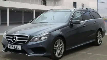 Used Mercedes E220 AMG line 177 HP (130 kW) 2015 Grey Estate