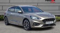 Used 2020 Ford Focus ST-Line X Hatchback | £12,995 (Fair price)
