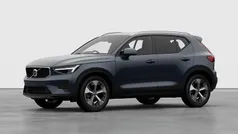 Used 2025 Volvo XC40 Core SUV | £36,590 (Fair price)