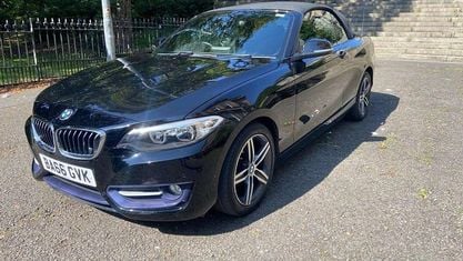 Begagnad BMW 218 Sport Line 136 HK (100 kW) 2017 Svart Cab