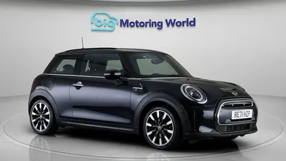 Used 2023 Mini Cooper Level 3 Hatchback | £13,700 (Fair price)