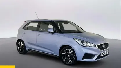 Usado MG MG3 Excite 106 HP (77 kW) 2023 Prateado Citadino