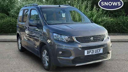 Used Peugeot Rifter Allure Premium 102 HP (75 kW) 2022 MPV