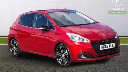 Used Peugeot 208 GT-line 109 HP (80 kW) 2018 Red Hatchback