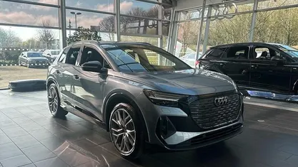 New Audi Q4 e-tron Black Edition 210 kW (286 HP) 2026 SUV