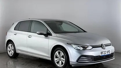 Used VW Golf VIII Life 116 HP (85 kW) 2024 Hatchback