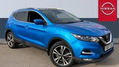 Blue Used 2017 Nissan Qashqai N-Connecta SUV | £10,502 (Fair price)