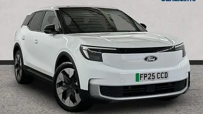 White Used 2025 Ford Explorer Extended Range SUV | £34,269 (Fair price)