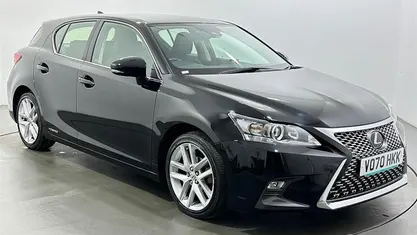 Second-hand Lexus CT200h 136 CP (100 kW) 2020 Negru Hatchback