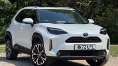 Used 2024 Toyota Yaris Hybrid Estate | £22,290 (Fair price)
