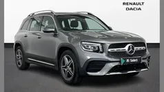 Mercedes GLB220