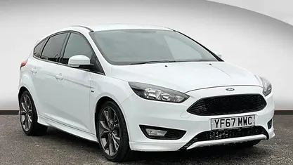 Used 2017 Ford Focus ST-Line Hatchback | £6,790 (Good price)