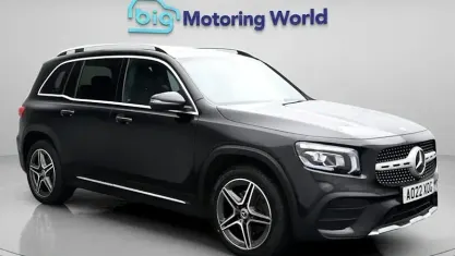 Begagnad Mercedes GLB200 AMG line 163 HK (119 kW) 2022 Svart SUV