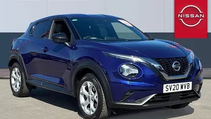 Begagnad Nissan Juke N-Connecta 117 HK (86 kW) 2020 Blå SUV