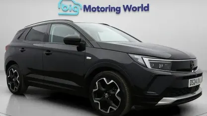 Used Vauxhall Grandland X Ultimate 131 HP (96 kW) 2024 Black SUV