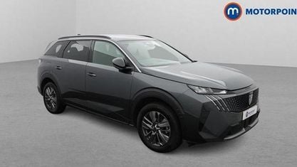 Second-hand Peugeot 5008 Allure 145 CP (106 kW) 2025 Gri SUV