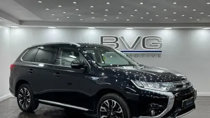 Used Mitsubishi Outlander P-HEV 203 HP (149 kW) 2016 Black SUV