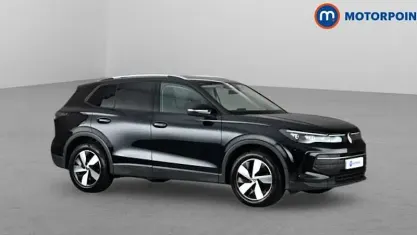 Usado VW Tiguan Match 150 CV (110 kW) 2024 Negro SUV