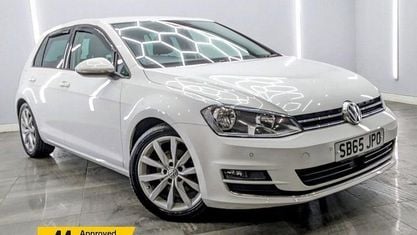 Używany VW Golf VII GT 150 KM (110 kW) 2015 Biały Hatchback