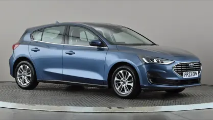 Used Ford Focus Titanium 155 HP (114 kW) 2023 Blue Hatchback