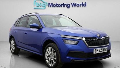Usado Skoda Kamiq SE Drive 95 CV (69 kW) 2023 Azul SUV