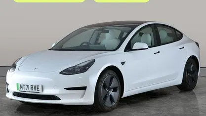 Used Tesla Model 3 Standard Range 208 kW (283 HP) 2021 White Sedan