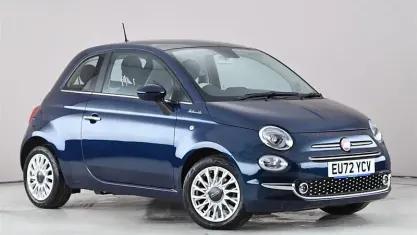 Second-hand Fiat 500 Dolcevita 69 CP (50 kW) 2022 Albastru Hatchback