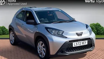Usado Toyota Aygo X PURE 72 HP (52 kW) 2025 SUV