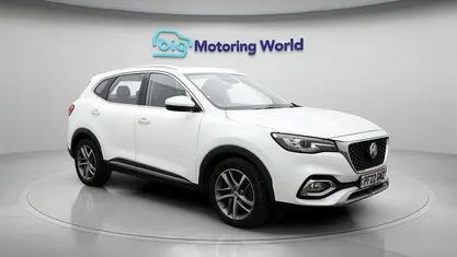 White Used 2022 MG HS Exclusive SUV | £16,050 (Fair price)