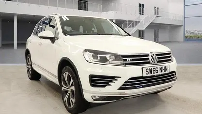 Used 2017 VW Touareg R-line SUV | £15,999 (Super price)