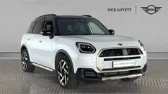 White Used 2024 Mini Countryman Exclusive SUV | £32,950 (Fair price)