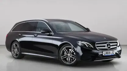 Used Mercedes E220 AMG line 194 HP (142 kW) 2019 Black Estate