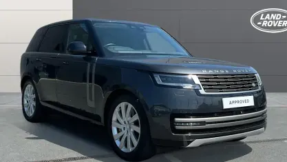 Used Land Rover Range Rover SE 441 HP (324 kW) 2023 SUV
