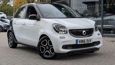 White Used 2016 Smart ForFour Prime Hatchback | £4,590 (Good price)