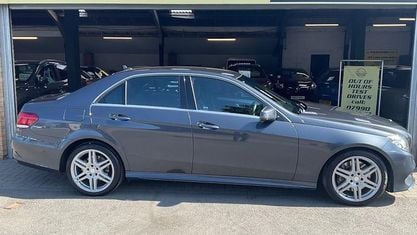 Używany Mercedes E350 AMG 252 KM (185 kW) 2014 Szary Sedan/Limuzyna