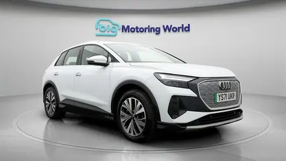 Used Audi Q4 e-tron Sport 150 kW (204 HP) 2022 White SUV